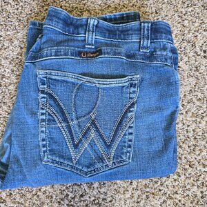 Ladies Wrangler QBaby Blue Jeans Bootcut Size 17 x 34